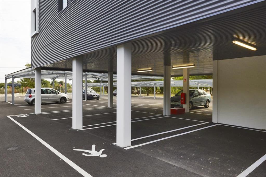 Campanile Bordeaux Ouest - Merignac Aeroport Bagian luar foto